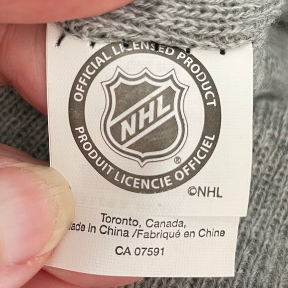 NHL Vancouver Canuck Logo Acrylic Knit Toque + Scarf Set (2 pce) Blk Gray OS - Picture 5 of 8